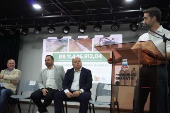 Leite anuncia investimentos em Gravataí, sob olhar de Zaffa, do vice-prefeito Dr. Levi Melo e do deputado estadual Dimas Costa