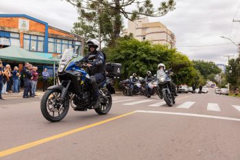 RED-04-05-26-ENTREGA-DE-MOTOS-PARA-SEC.-DE-MOBILIDADE-URBANA-VINICIUS-MEDEIROS-156