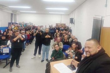 Tetê, na abertura da plenária do Avante, em Cachoeirinha
