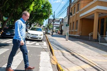 Airton Souza (PL) toma posse como prefeito de Canoas na quarta, 1º