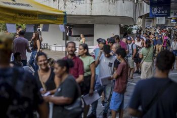 Caravana de Empregos, no Calçadão de Canoas / Foto: Arquivo