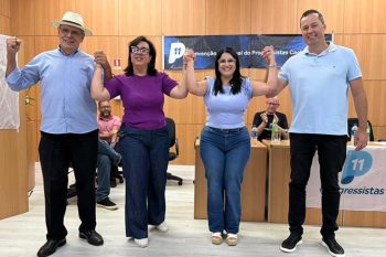Claudine, entre Delegado, Cristian e Fabi Medeiros, na convenção do PP, neste domingo