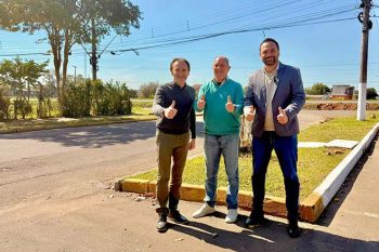 Prefeito Zaffa e deputado de Gravataí Dimas receberam secretário Costella para visita técnica ao local das obras