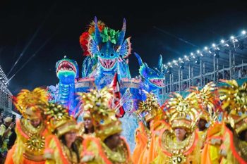 Acadêmicos de Gravataí no Carnaval de Porto Alegre