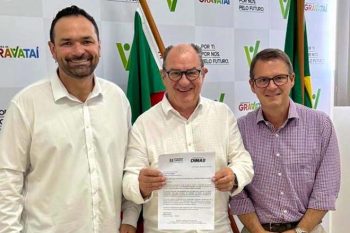 Zaffa, entre Dimas e Davi, deixa portas abertas para ex-secretário