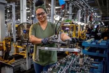 Gravataí ocupa a primeira colocação no RS em setores como fabricação de automóveis