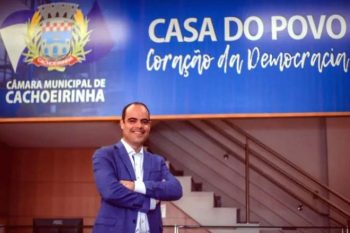 Hoje suplente, Fernando Medeiros já presidiu a Câmara de Cachoeirinha