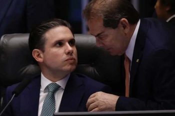 Hugo Motta e Paulinho da Força, articuladores da redução de penas para golpistas