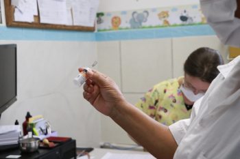 Imunização ocorre em 25 unidades de saúde do município
