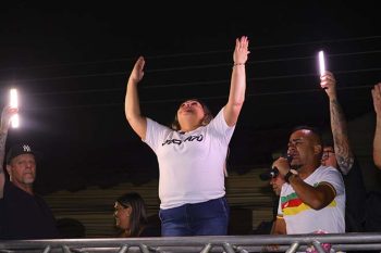 Primeira mulher eleita prefeita na história de Cachoeirinha, Jussara Caçapava comemora a vitória, domingo / Foto: Dani Araújo