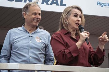 marco e patrícia alba comitê capa