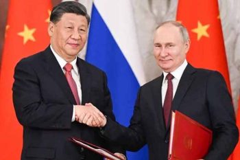 Presidentes Xi Jinping e Vladimir Putin