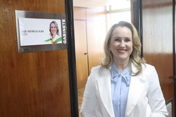 Deputada estadual de Gravataí recebeu o Seguinte: para entrevista em seu gabinete na AL