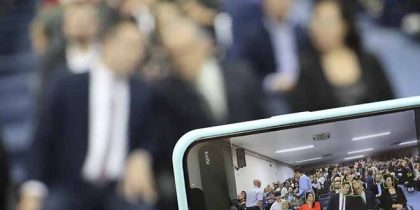 Prefeito Cristian e vice Delegado na sessão de posse, em janeiro deste ano