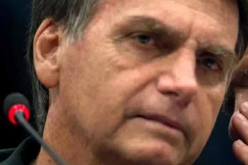 Muitos falam ao ouvido do Bolsonaro. Mas ele não ouve