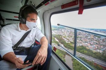 Governador Leite verificou andamento da duplicação da rodovia, que deve ser concluída no fim do ano | Foto MAICON HINRICHSEN | Palácio Piratini
