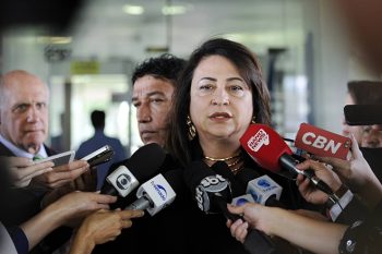 A senadora Katia Abreu, relatora da Comissão dos Supersalários | Foto EDILSON RODRIGUES