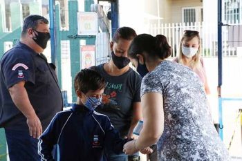Gravataí usa semana para preparar escolas para cumprir decreto estadual que abrange a educação infantil e os dois primeiros anos do ensino fundamental