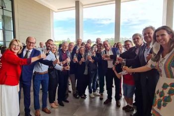 Inauguração aconteceu sábado em cerimônia para convidados