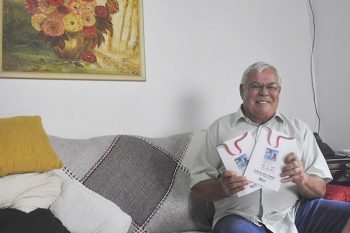 Veterano radialista Jorge Estrada plantou árvores, criou filhos e, agora, lançou livro com passagens hilárias - e reais! - que viveu durante sua vida profissional de quase seis décadas