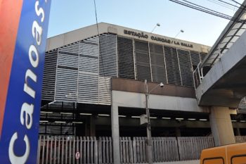 Quem não conseguir comparecer aos postos de saúde terá um novo espaço para garantir a vacina contra a Covid-19 a partir de terça, 19. Foto: Divulgação Trensurb