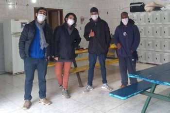 Por intermédio do Centro Pop, o município presta diversos serviços básicos para os acolhidos