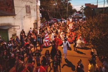 Desfile foi uma prévia técnica do que será apresentado durante o Carnaval de Porto Alegre, no próximo dia 7