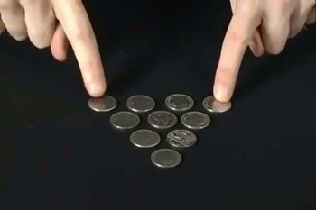 Algumas brincadeiras - como înverter o ângulo do triângulo de moedas - para surpreender seus amigos e conseguir que te paguem uma cerveja