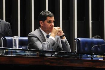O senador Ricardo Ferraço (PSDB-ES) errou o número de partidos representados no Congresso | Foto: JONAS PEREIRA | Agência Senado