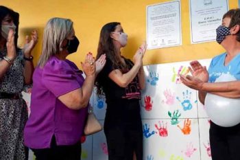 Escola Municipal de Educação Infantil do Barro Vermelho recebeu nome de Carolina