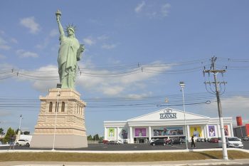 Filial da Havan em Viamão e que foi inaugurada dia 30 de novembro do ano passado é igual a que vai ser construída em Gravataí e deve abrir as portas em pouco mais de três meses.