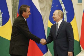 Vladmir Putin e Jair Bolsonaro durante encontro em Moscou