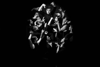 Espetáculo Pulsar - O Som que Toca a Alma, da Cadica Cia de Dança | Foto RAFA COSTA