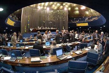 BBC Brasil apresenta radiografia dos senadores que vão decidir futuro do Brasil