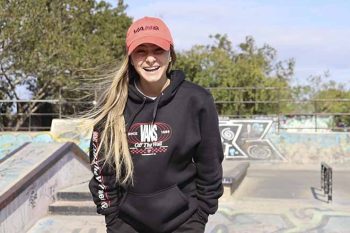 Ariadne Souza, a Turquinha, no Skate Park de Gravataí