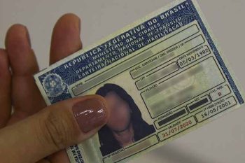 Condutores de veículos devem ficar atentos ao calendário