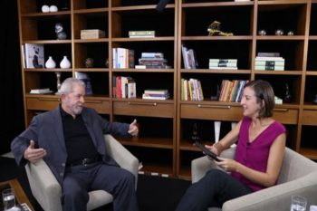 Às vezes a história demora séculos para julgar e eu trabalho com isso, afirma Lula sobre impeachment de Dilma | Foto RICARDO STUCKERT