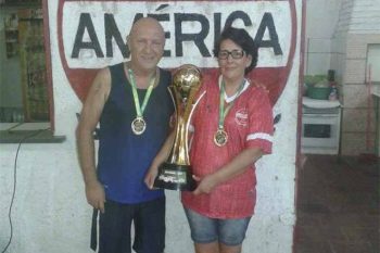 Com a esposa, Kafão comandou o América por mais de 10 anos