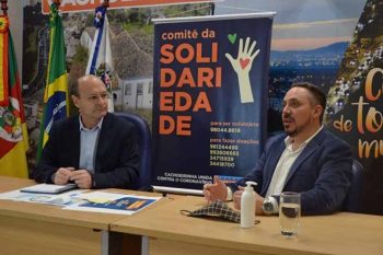 Prefeito Miki Breier e secretário da Saúde Dyego Matielo