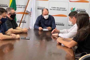 Prefeito convocou reunião com representantes da Corsan