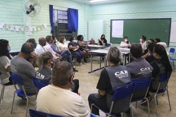 A ação, que reuniu cerca de cem pessoas, foi realizada nas regiões da Costa do Ipiranga e da Morada do Vale