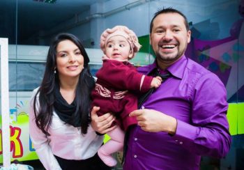 Peixe, com a esposa já lançada candidata a vereadora, e a filha