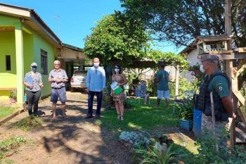 Secretária de Habitação visitou três novos loteamentos nesta semana