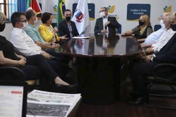 Prefeito assinou programa com Unisinos