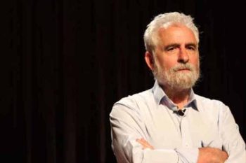 O astrofísico Eduardo Battaner López, autor do livro ’Los físicos y Dios’