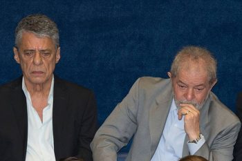 Chico Buarque e Lula, no depoimento de Rousseff | Foto LULA MARQUES