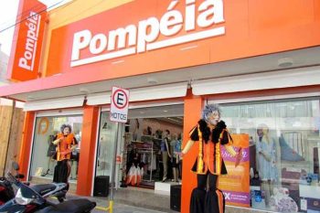 Todas as lojas da marca têm, ao menos, uma vaga para ser preenchida