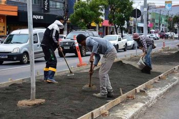 Com 4,5 quilômetros de extensão, ciclovia segue ao longo da avenida principal de Cachoeirinha