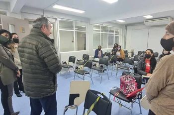 Prefeito foi acompanhar aulas no Senac que fica no Centro de Gravataí