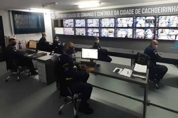 Centro Integrado de Comando e Controle atende denúncias pelo 153 e 34695311